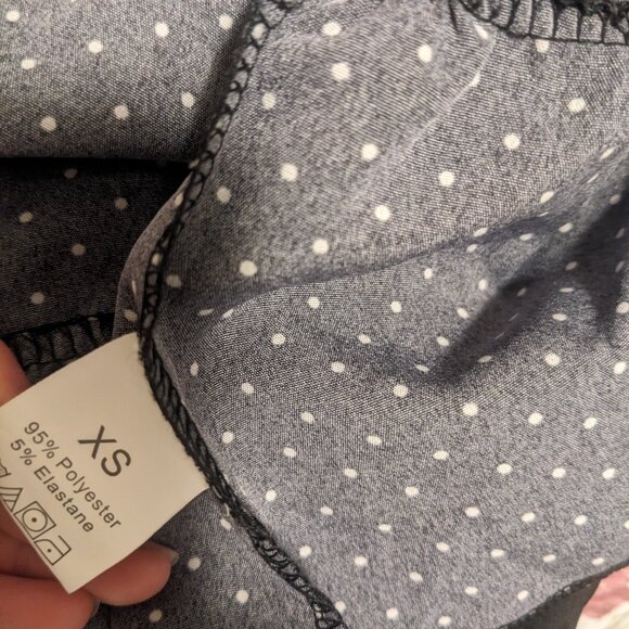 Polkadot dress - Picture 2 of 5